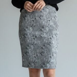 Michel Studio waffle grid black and white midi skirt